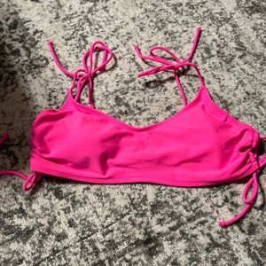 Bathing suit top brand new worn once or twice